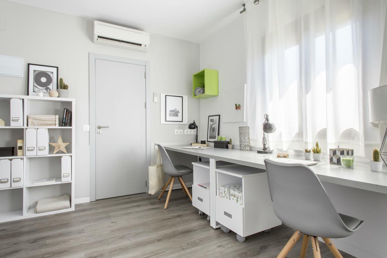 Residencia Universitaria Resa Diagonal Apartment *